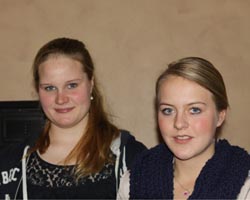 Justine Reemtsma und Franziska Lass vertraten an diesem Abend als einzige der Springkader 2013. Foto: Wego