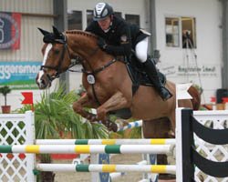 Im Stechen zum Großen Preis nur knapp geschlagen Thomas Kleis und Questa Vittoria. Foto: Jutta Wego