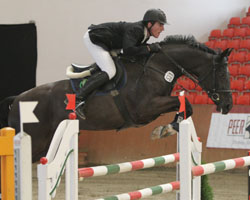Das erste M-Springen in Groß Nemerow hat Max Hilmar Borchert mit Estefania gewonnen. Foto: Wego