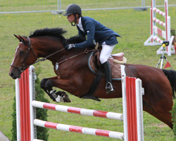 Zu den Wittenbecker Siegern gehörte auch Frank Latzkow mit Conterana, der neue Bereiter im Stall von Josef Auge in Güstrow. Foto: Wego