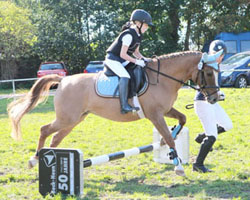 Lisanne Dreier mit Elana. Foto: Wego