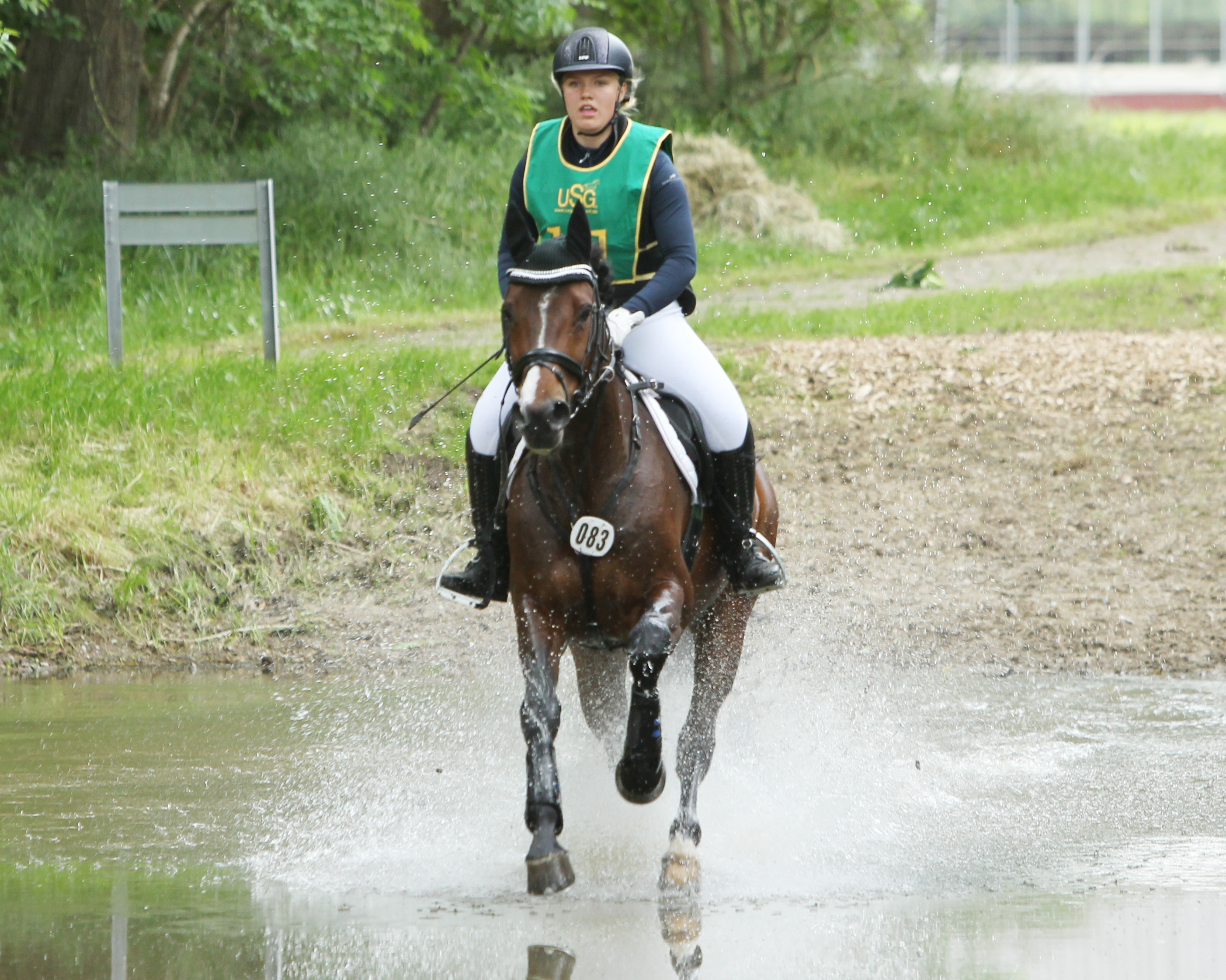 In der 1. Abteilung der A-Vielseitigkeit verpasste Jona Denkewitz (Neuendorf) mit Clärchen Carrera den Sieg nur knapp und wurde ebenfalls Zweite. Foto: Jutta Wego