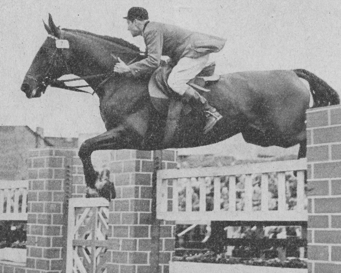 Manfred Nitschmann wurde 1960 in Güstrow mit Seegeist DDR-Vizemeister der Springreiter. (Pferd und Sport d. DDR)