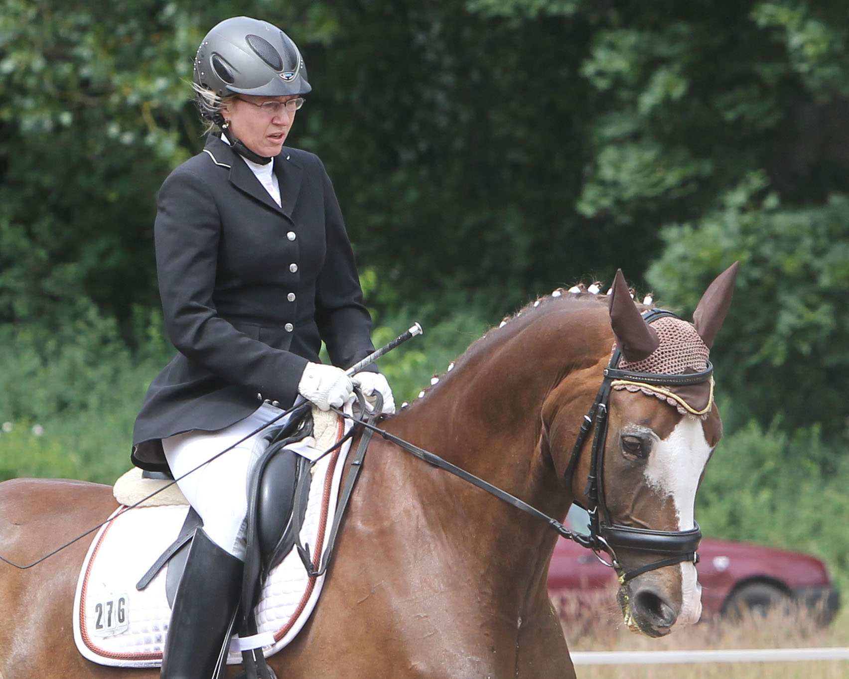 Dreifache Dressursiegerin in Ahlbeck/Ludwigshof wurde Silvia Körk aus Krackow (hier auf Rettan). Foto: Jutta Wego