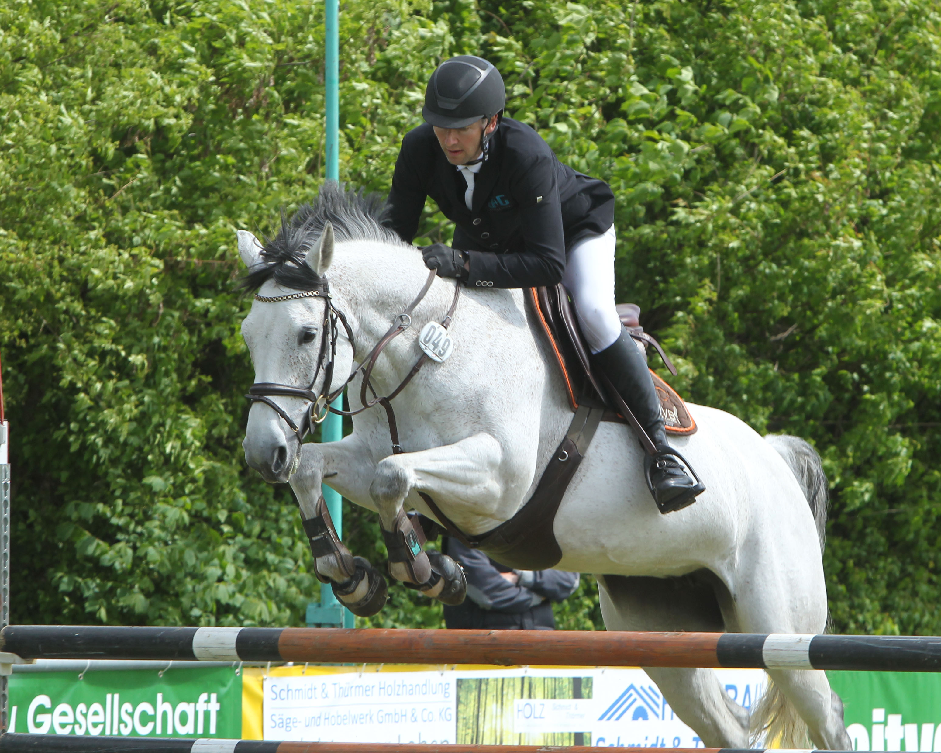 Ulf Ebel aus Polzow gewann den Großen Preis von Boock auf Celousia I und wiederholte damit seinen Sieg aus dem Vorjahr. © Jutta Wego