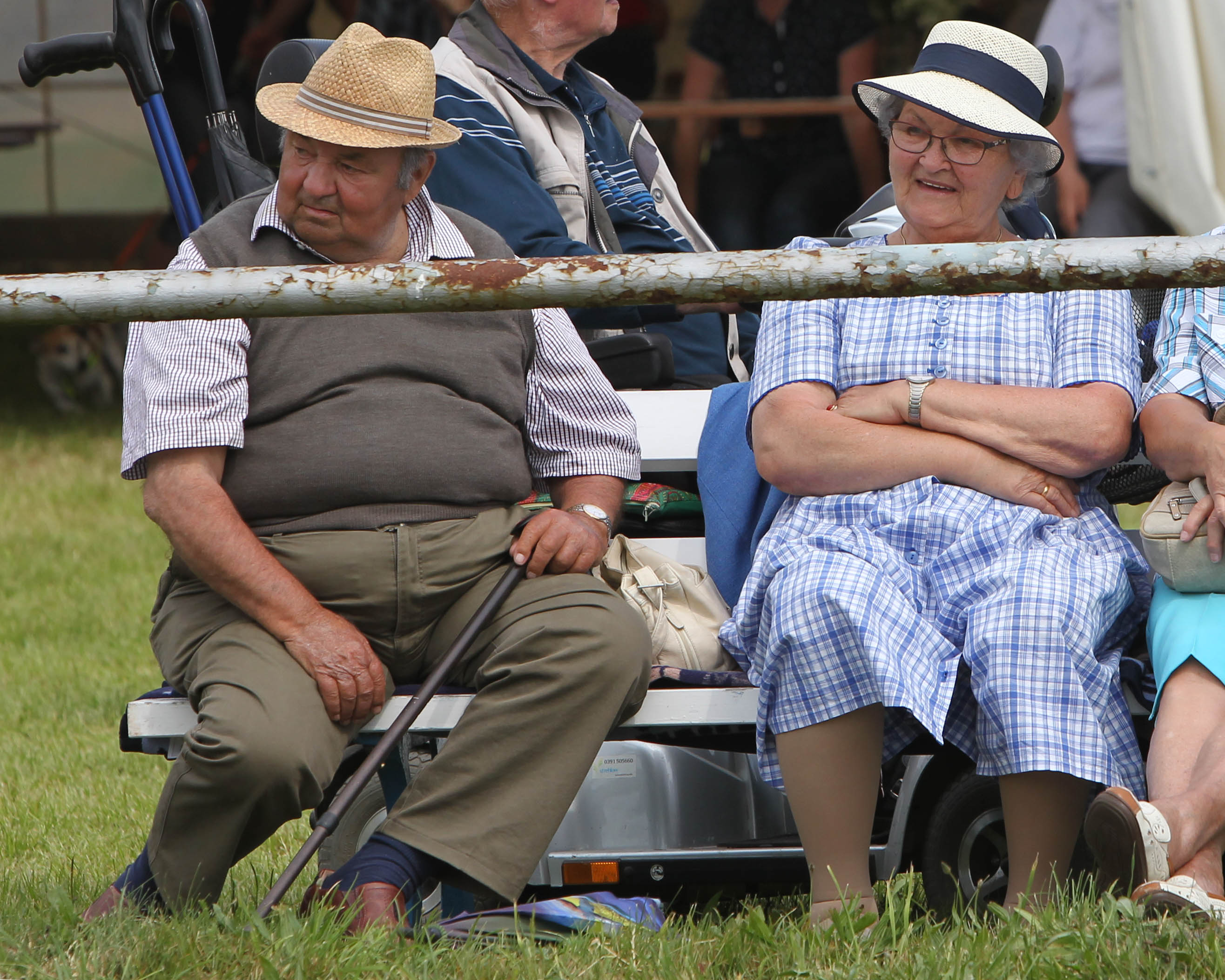 Die Eltern von Martin Jürgens, Hans-Karl und Edith, haben in Polzow die Grundlagen für ihre 4 Kinder gelegt und sind mit 85 bzw. 82 Jahren noch oft auf den Turnieren der Umgebung (hier in Rothenburg) zu sehen. ©Jutta Wego