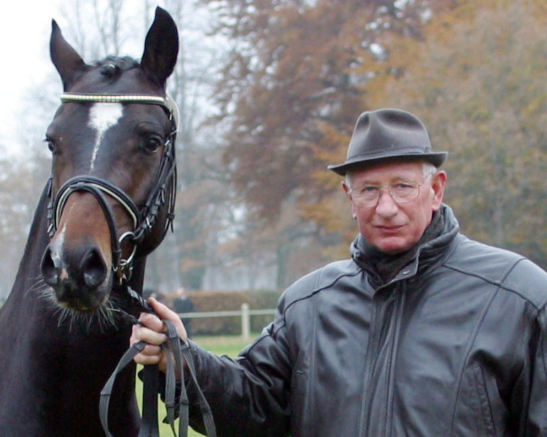 Hans-Hermann Röwer mit seinem 2000 geborenen Hengst Billy the Kid v. Bennos Dream. © Jutta Wego