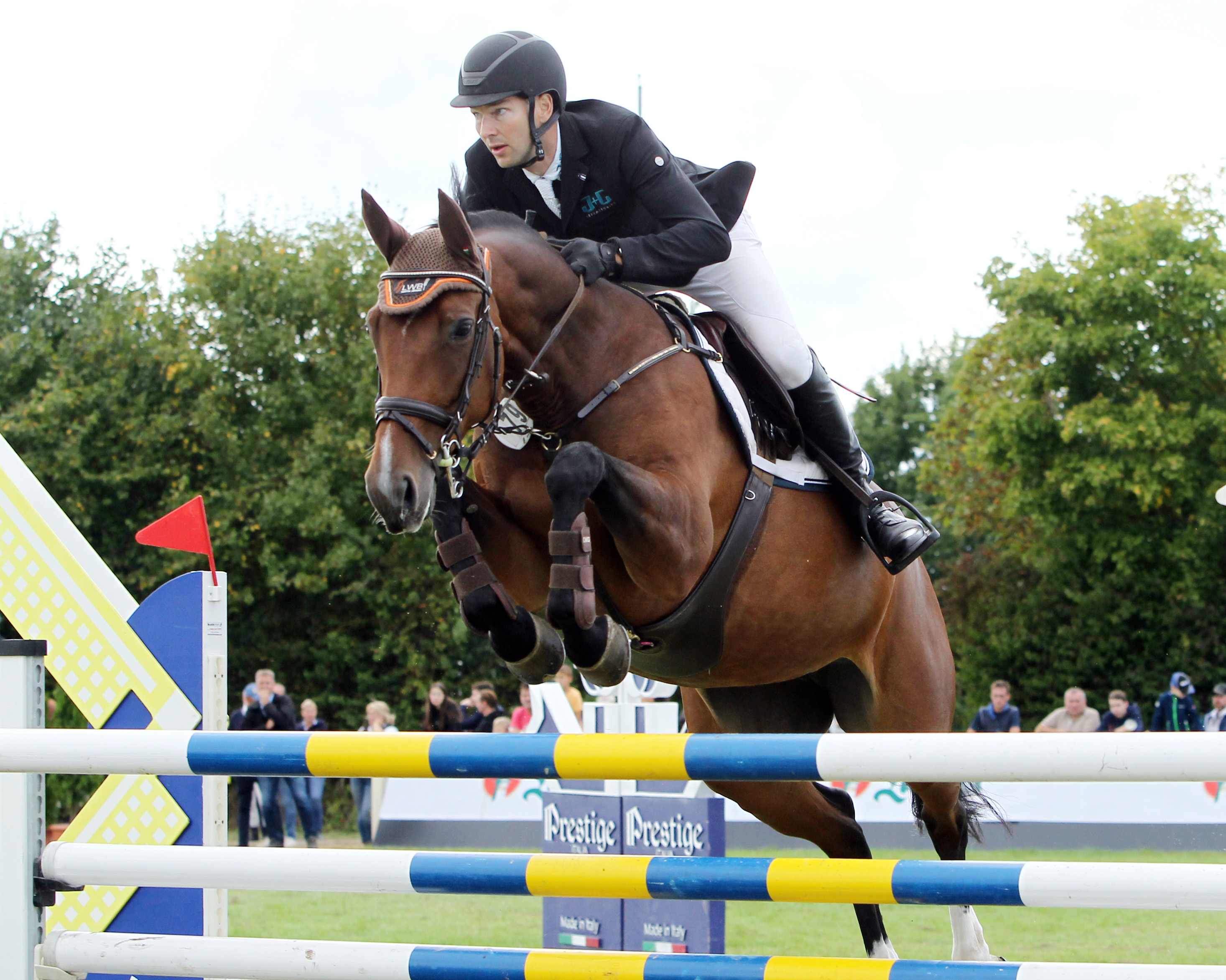 Auf der 11-jährigen Chacco-Blue Tochter Chaccolina sicherte sich Ulf Ebel (Polzow) den 2. Platz im Championat. © Jutta Wego