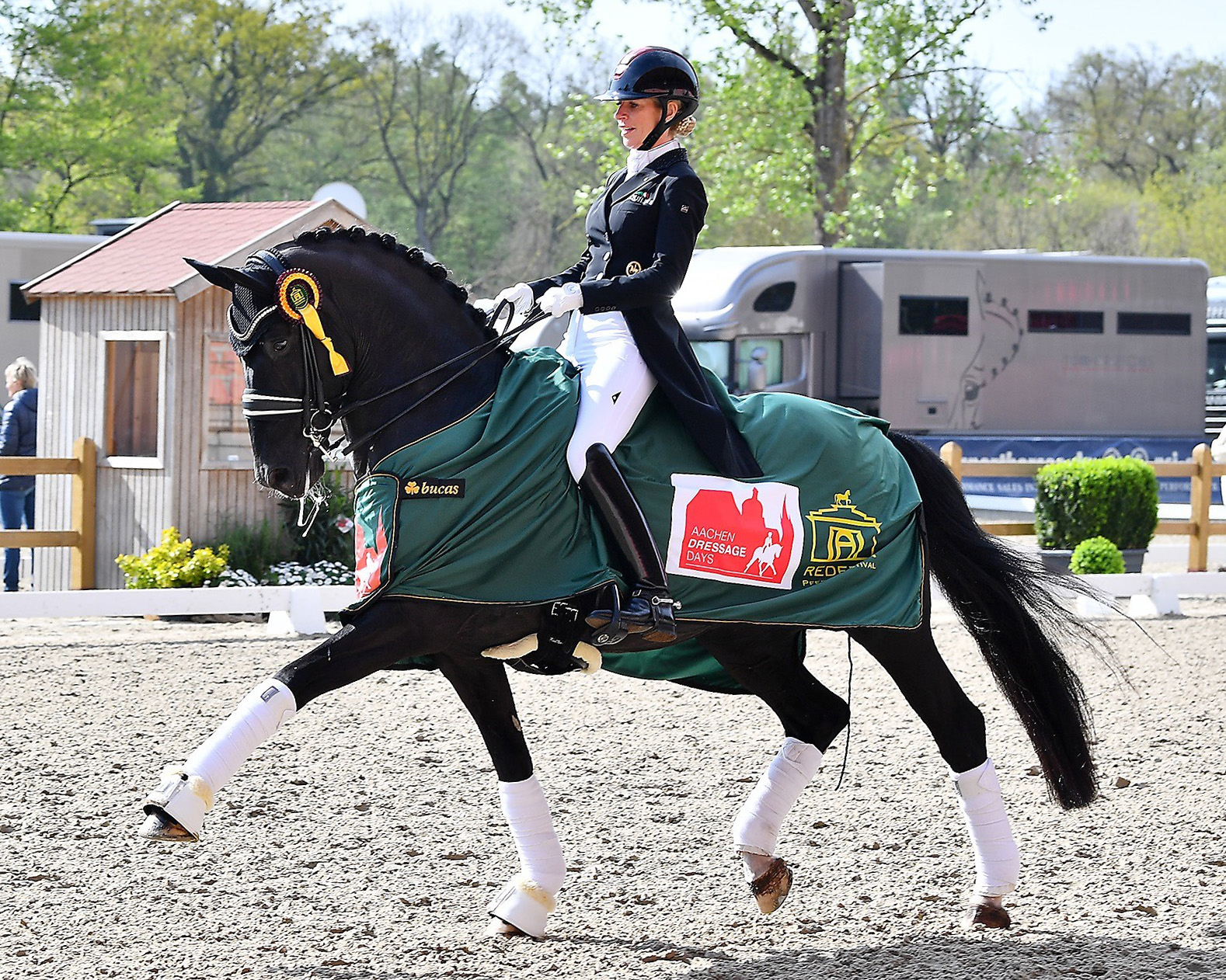 Die Norwegerin Isabel Freese, die seit Jahren in Deutschland reitet, gewann mit dem 11-jährige Hengst Total Hope OLD (v. Totilas) den Grand Prix und die Grand Prix Kür. © Mihsen