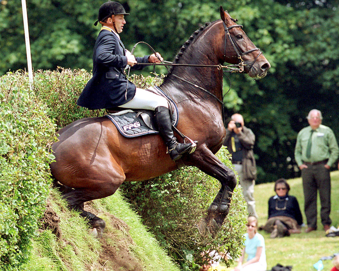 2000 ließ Holger Wulschner mit dem Sieg im Deutschen Springderby aufhorchen. Auf Capriol gewann er nicht nur das Finale, sondern auch beide Qualifikationen, was vorher noch keinem gelang. © Jutta Wego