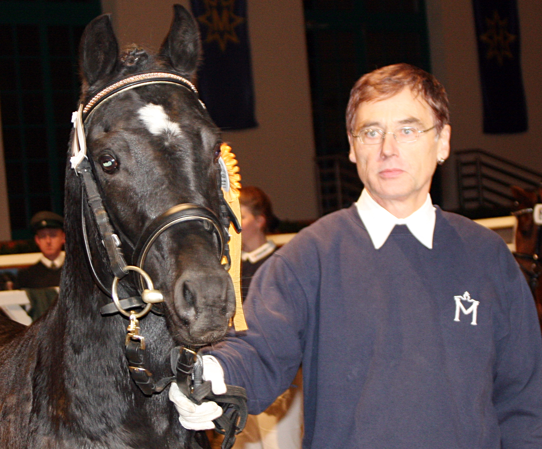 Den 3. Platz im Ranking der Ponyzüchter nimmt Bernhard Nitzlader (Jatznick) ein. 7 seiner Ponys haben 1.716 Euro gewonnen. Fahrpony Aranka Pu (Aramis N / Honeymoon Star) gewann mit Jens Meyer (Potsdam) 628 Euro. © Jutta Wego