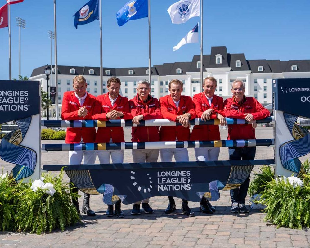 Hier blickte das deutsche Team in Ocala noch hoffnungsvoll in die Kamera. Am Ende wurden sie mit 20 Fehlern Fünfte. © FEI