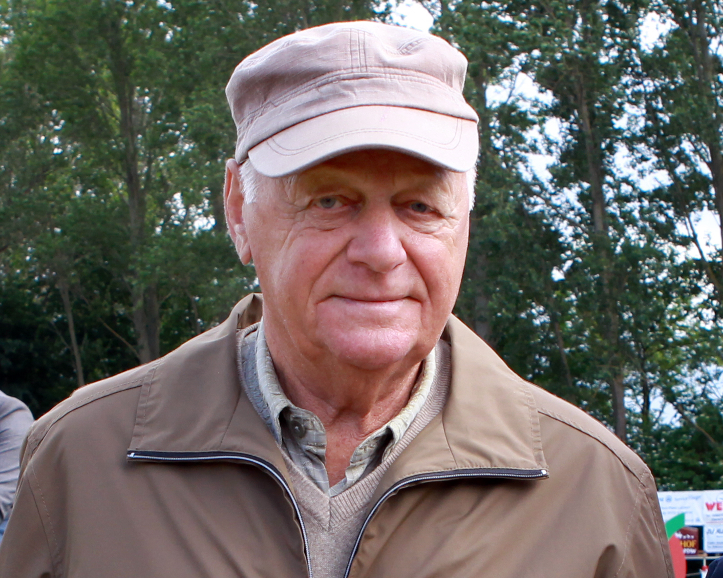 Helmut Lampe, Nestor der Pferdezucht und des Pferdesports in Wusterhusen, wird 90 Jahre alt. © Jutta Wego