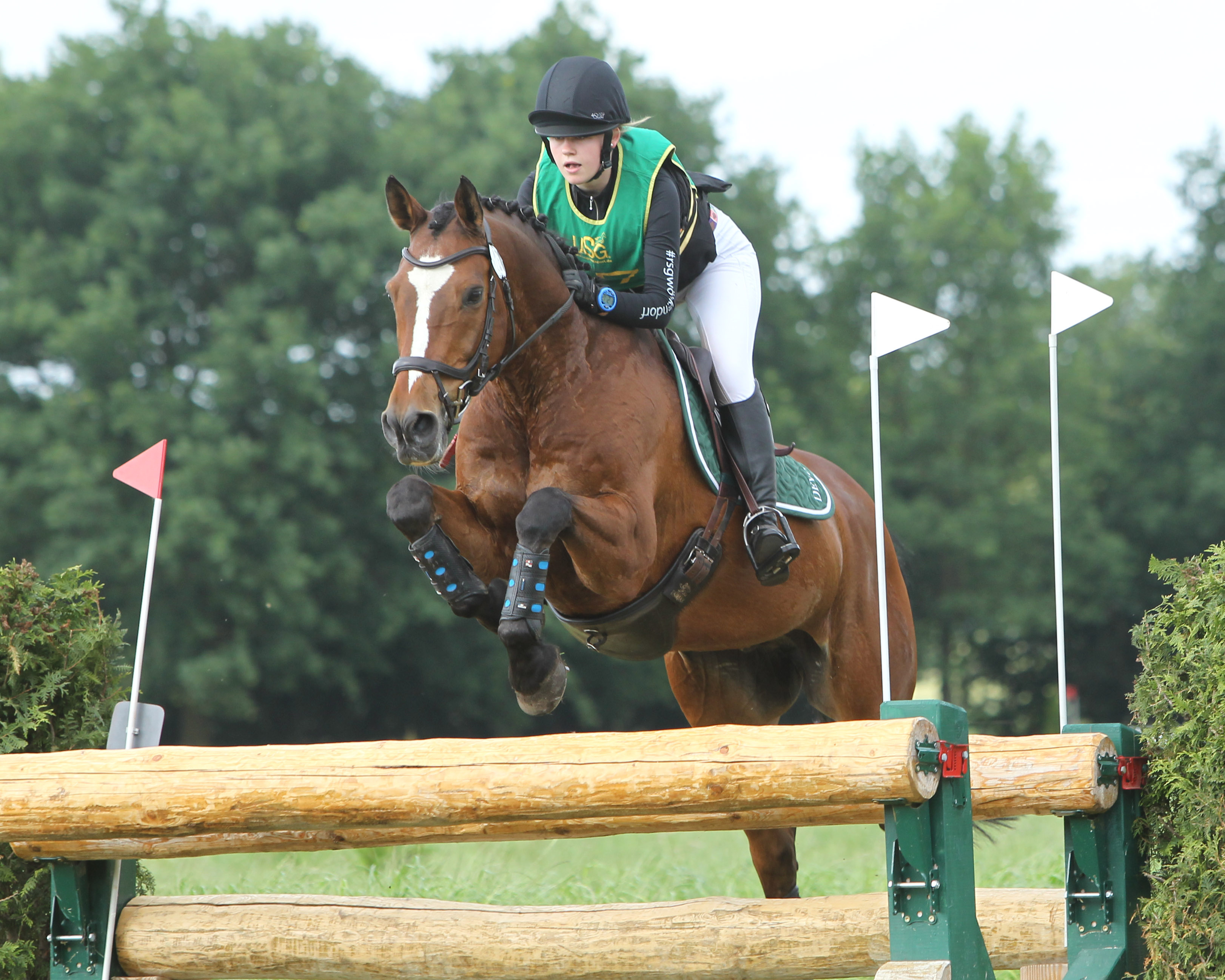 Landesmeisterin der U25 Reiter: Amelie Kühl mit Monte Revellino B (Wöpkendorf). © J.Wego