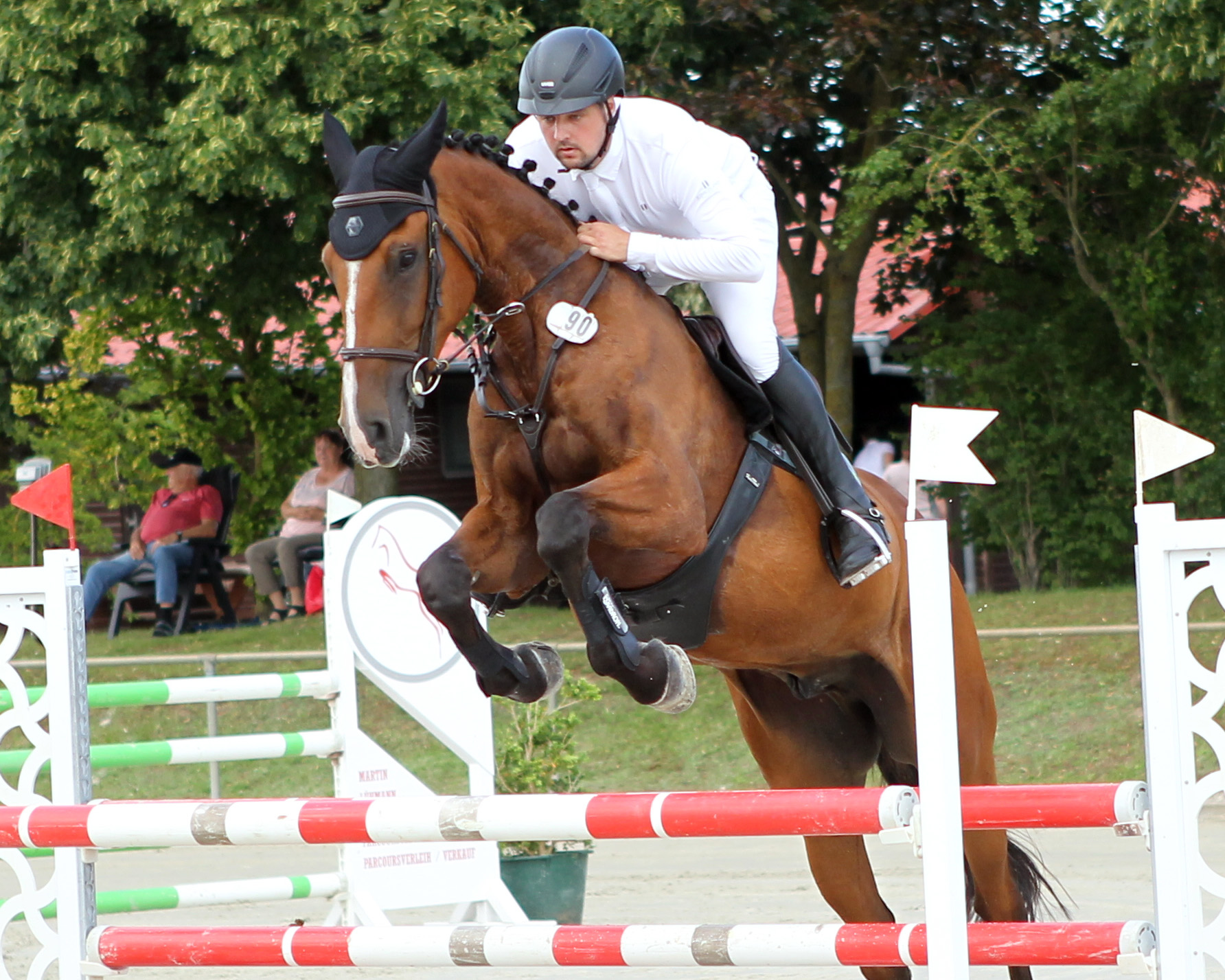 Casemiro (v. Carlo x Corrado I) 6-jähriger Spring-Champion mit Julian Sass. © J.Wego