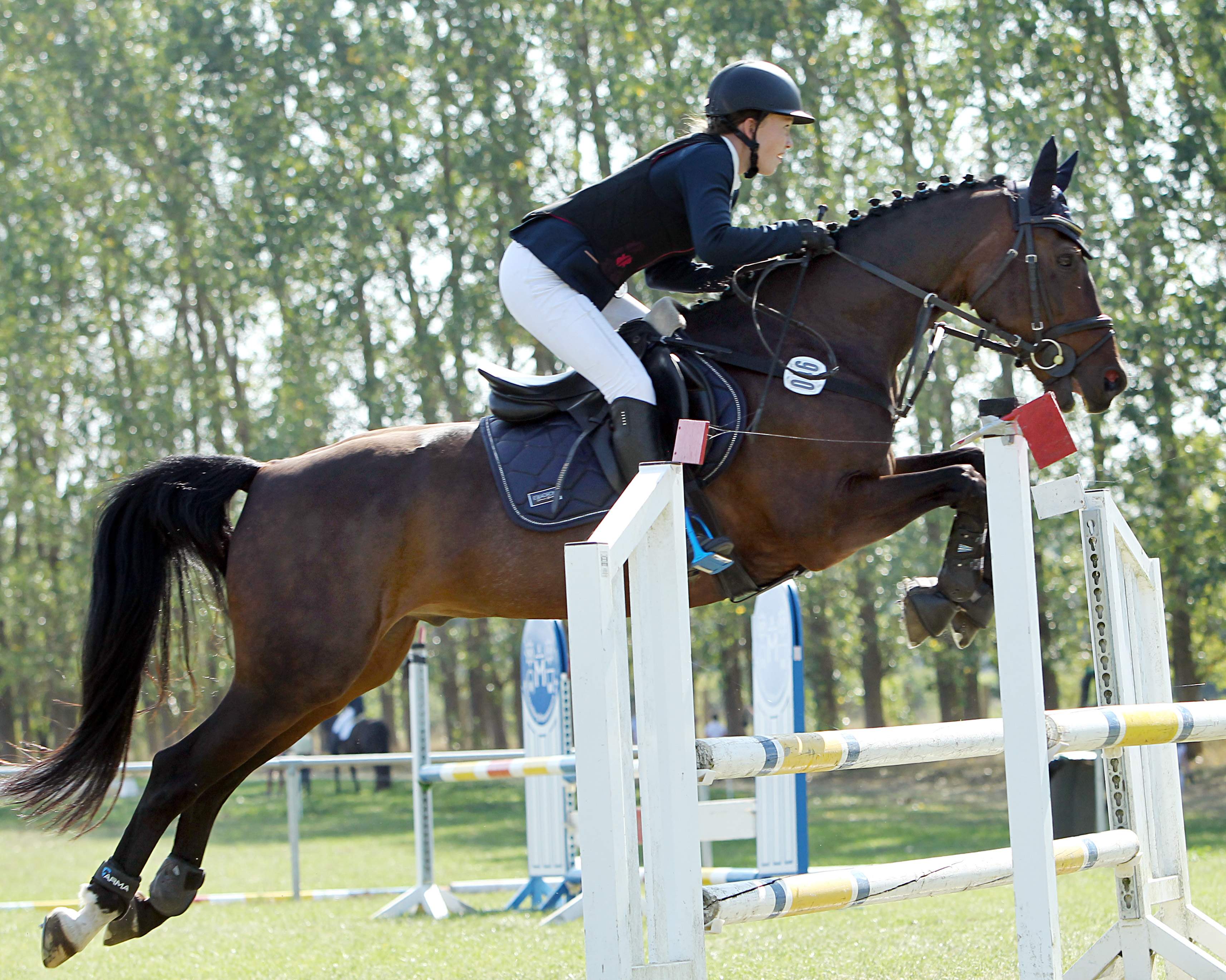 Zweifache A-Siegerin in Miltzow wurde Emma Jaster (Wöpkendorf) mit dem Deutschen Reitpony El Chico. © J.Wego