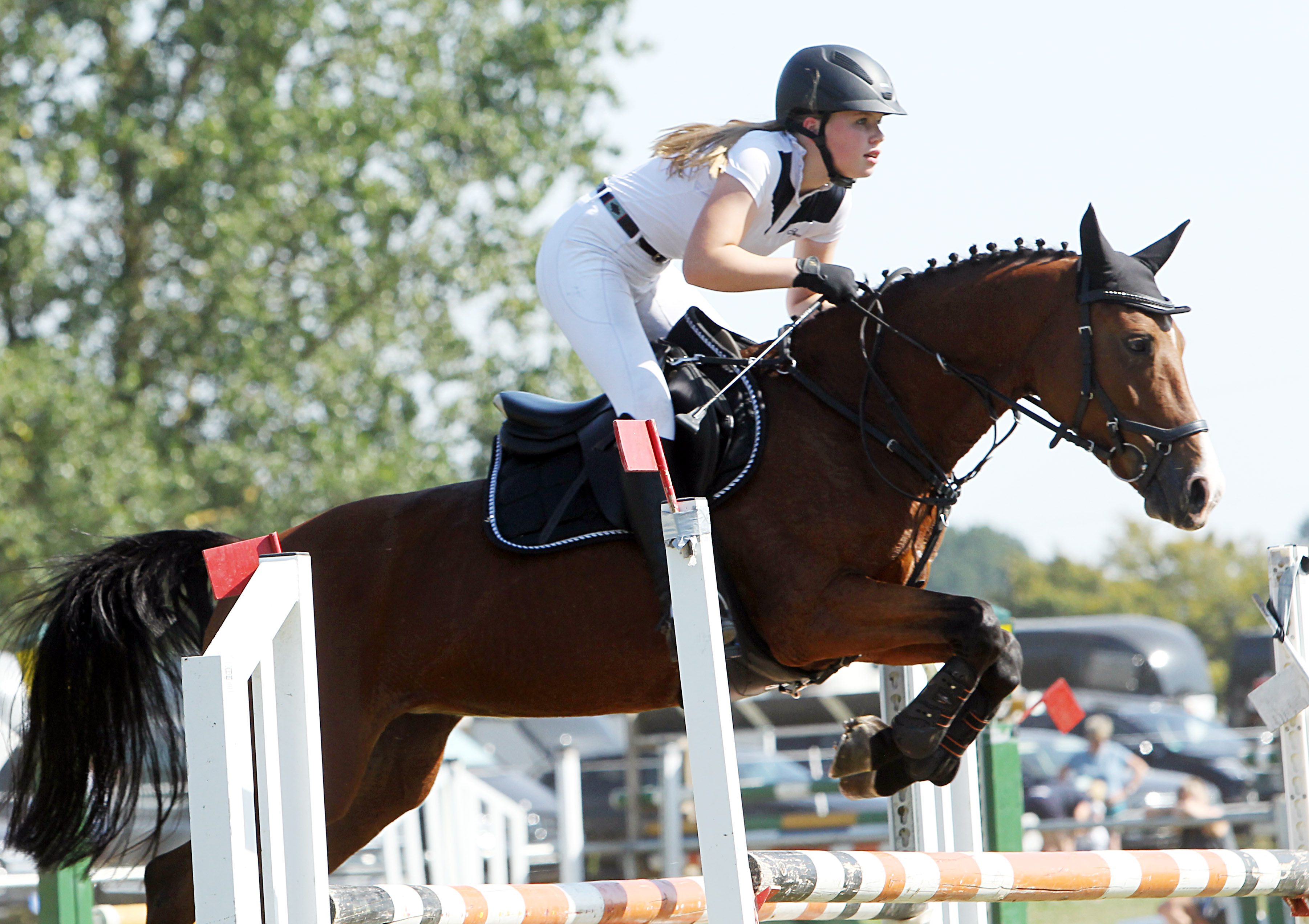 Im Stechen des Pony A-Springens lieferte Annabel Kurp mit Pearlane von der Wiesharde den schnellsten fehlerfreien Ritt. © J.Wego