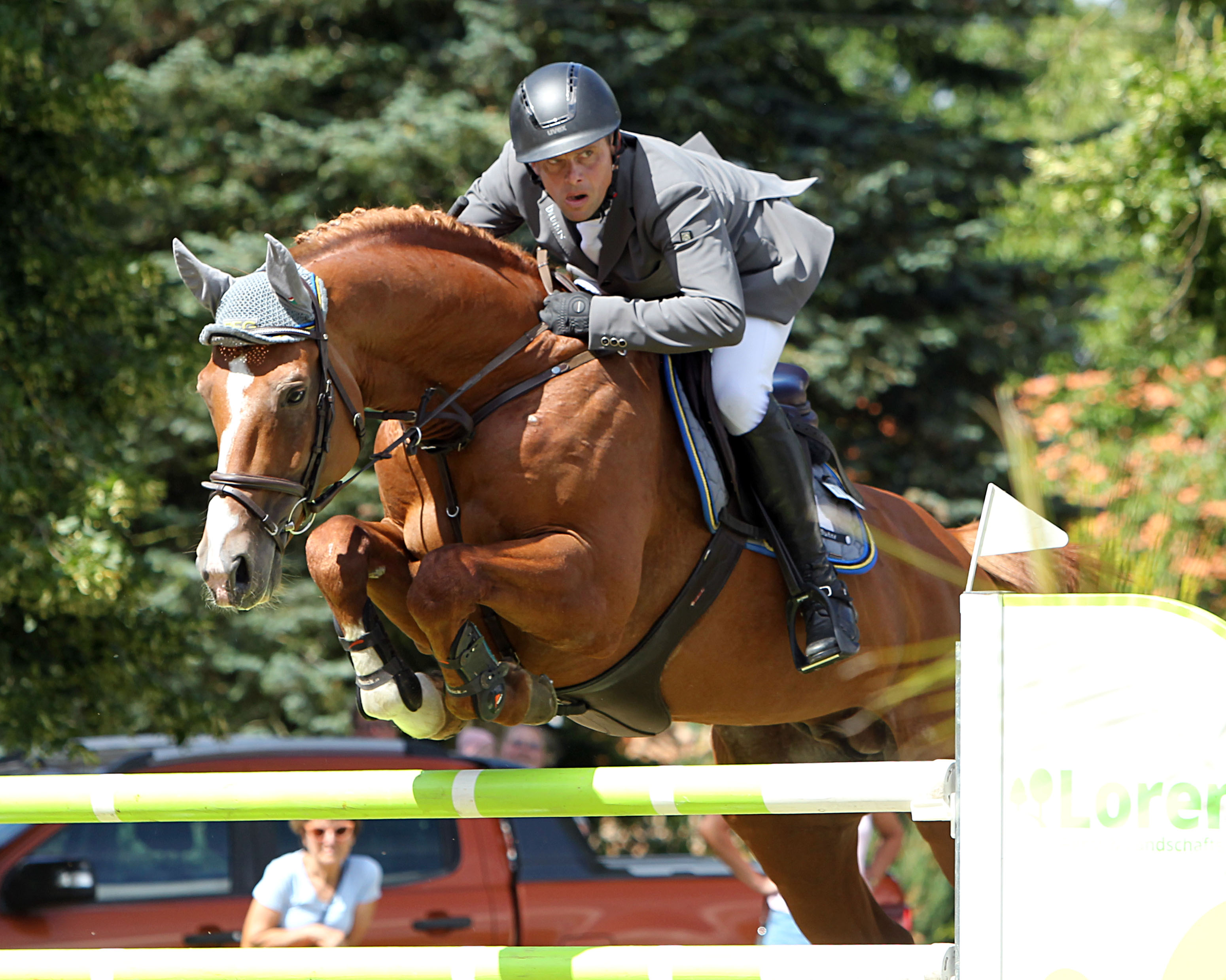 Das Championat von Crivitz, ein Punktespringen Klasse S1*, hat Robert Bruhns (Gadow) mit Cellisto AR vor Ronny Sauer (Goldberg) und Cantiko gewonnen. © J.Wego