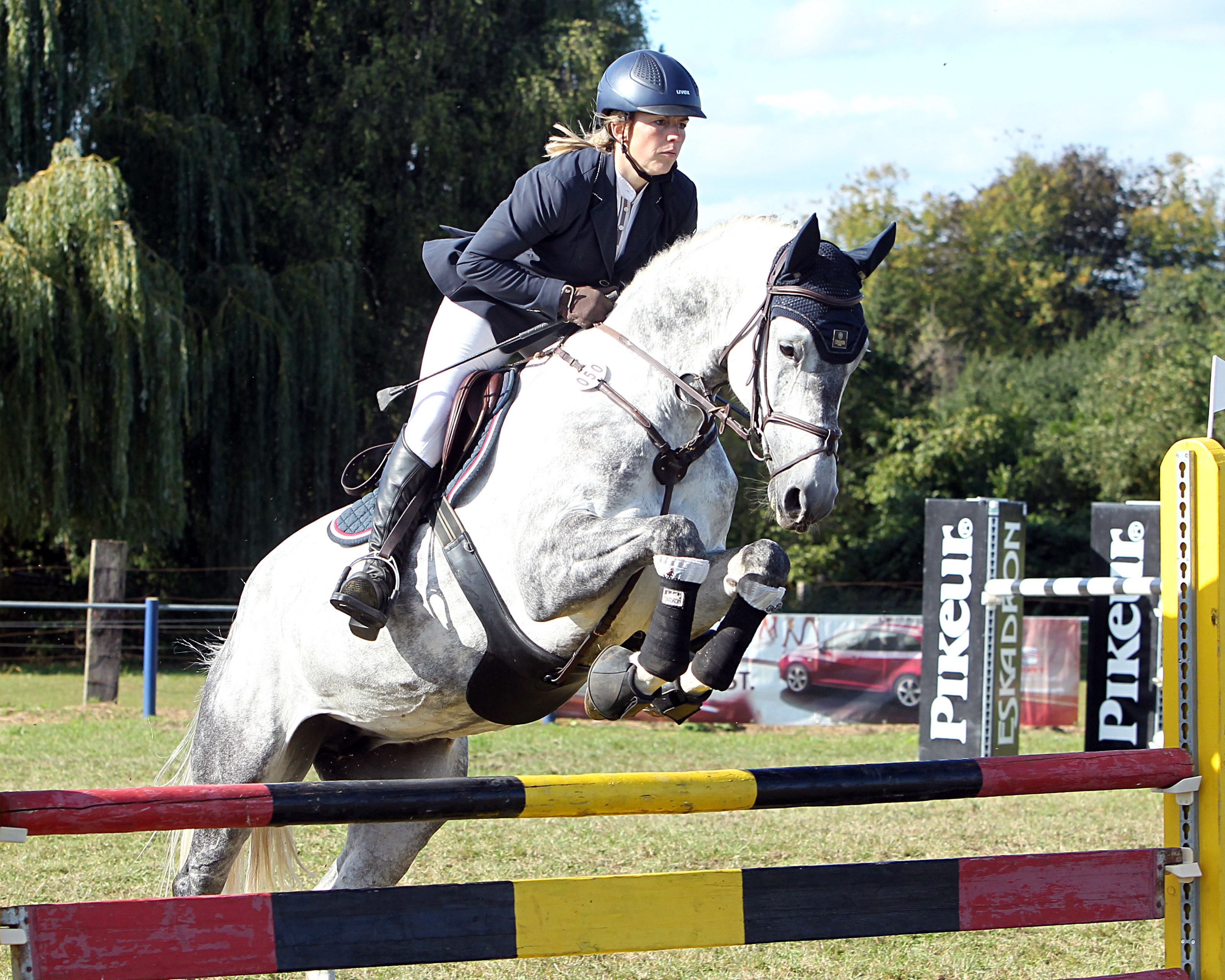 Im Stilspringen Klasse A gewann Stefanie Reckendorf (Malchow) die 1. Abteilung mit Stilnote 8,5 auf Castella White. © J.Wego
