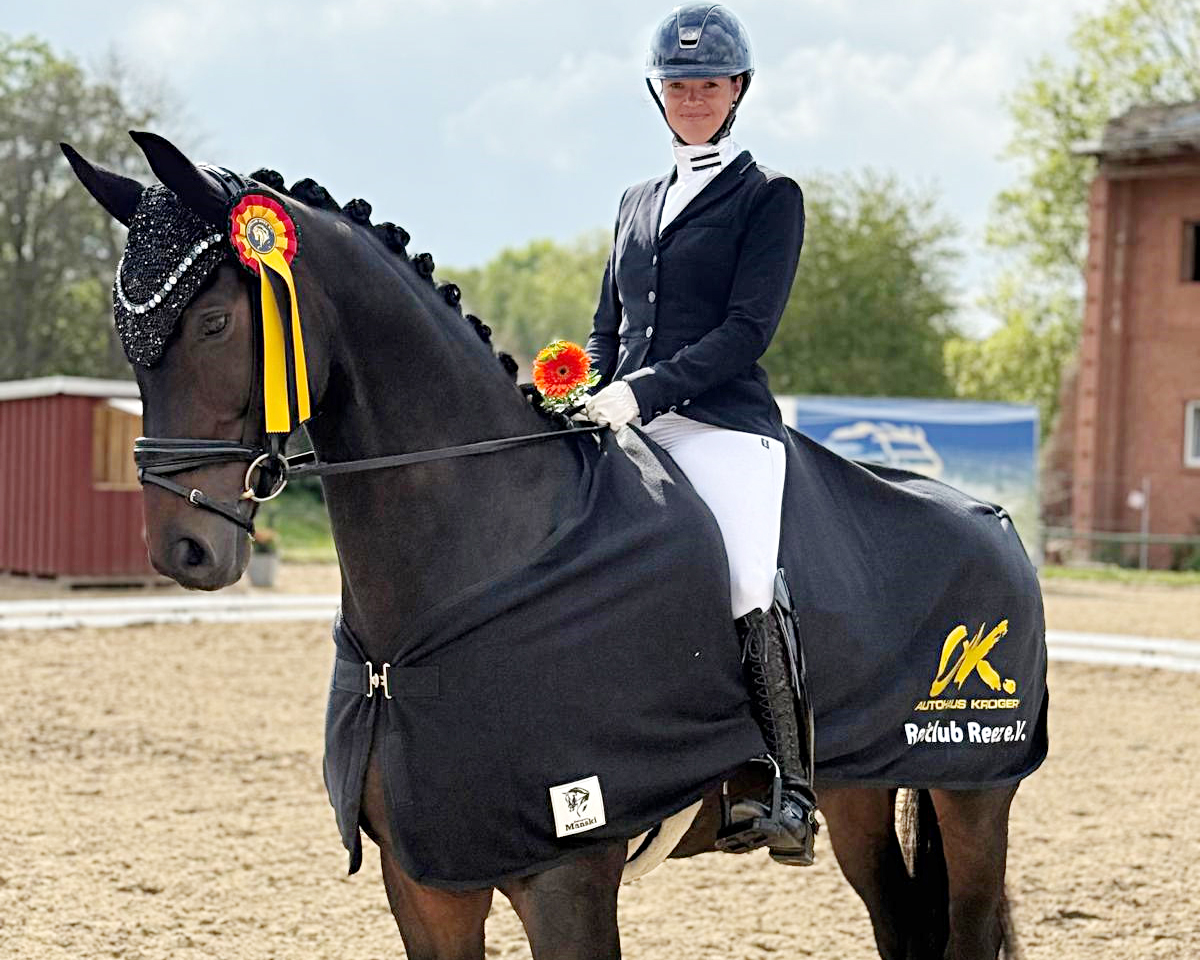 Katja Gleisner (TSR Güstrow) gewann mit Negos son die L-Dressur L5. © B.H.