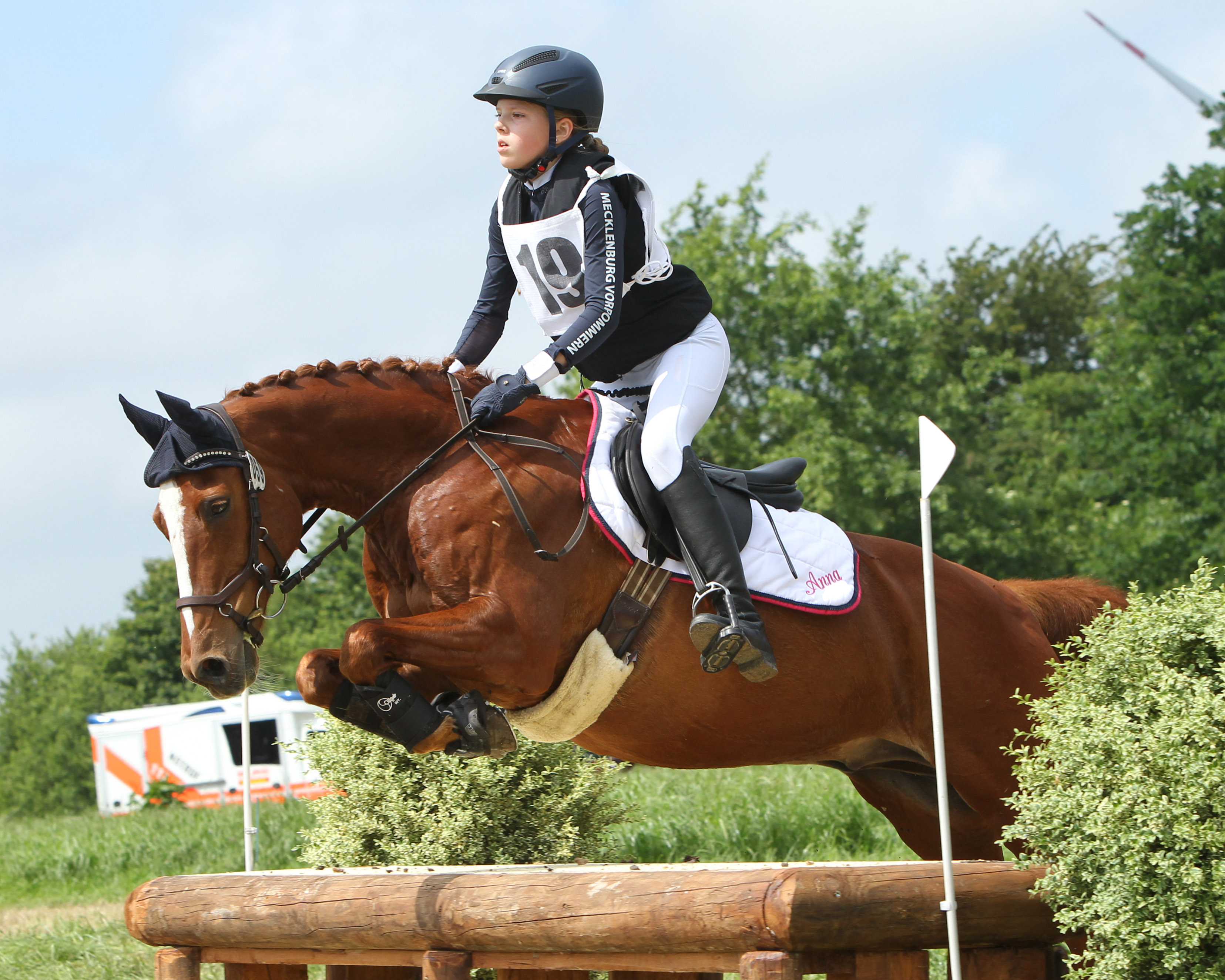 Der Deutschlandpreis der Ponyreiter, die „Goldenen Schärpe Pony“, beginnt
