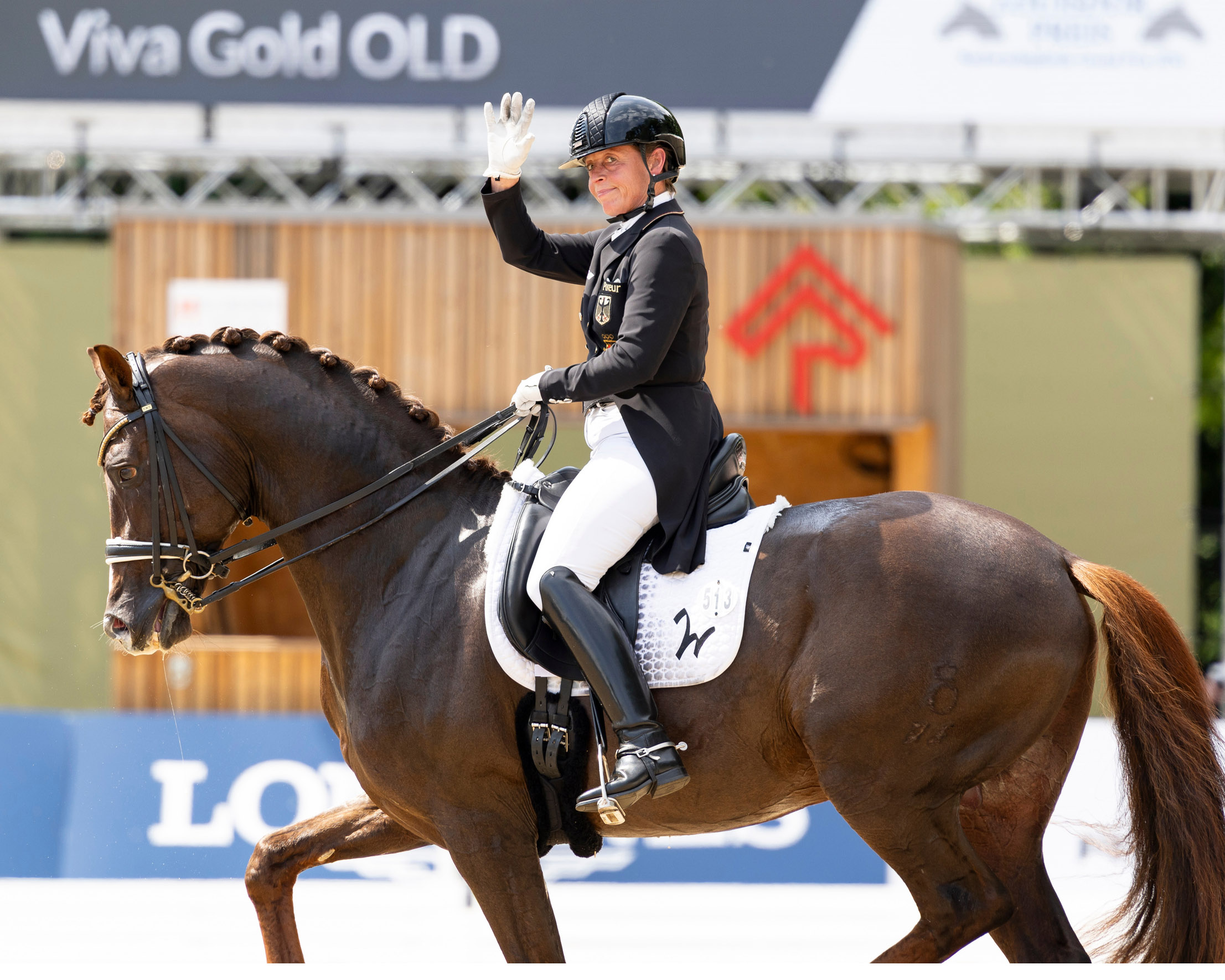 Isabell Werth und Viva Gold OLD gewinnen den Louisdor-Preis und sind qualifiziert für das Finale in der Frankfurter Festhalle im Dezember. © reitsport-hellmann.de