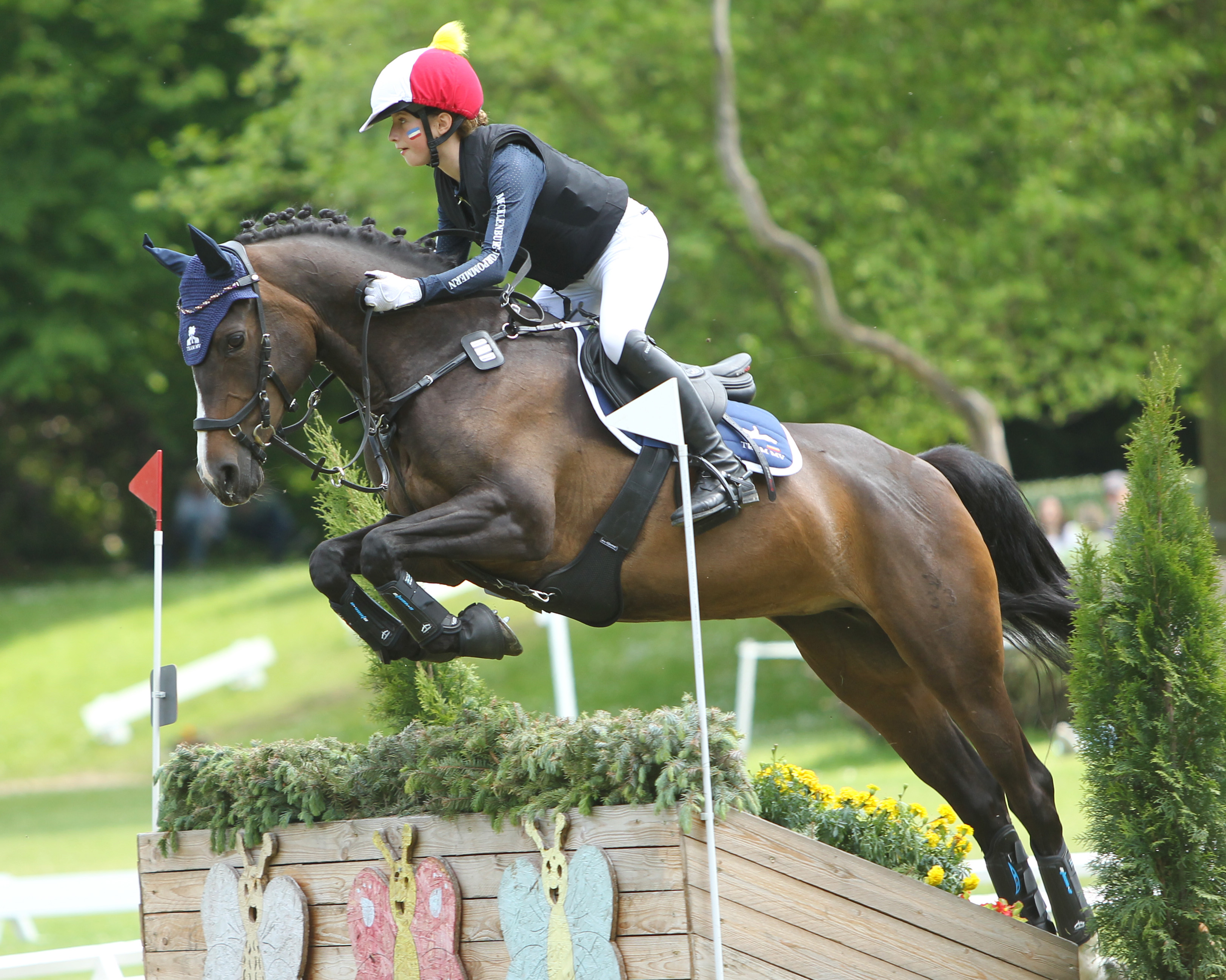 Charlotte Fehr mit Vanadis JS - hier bei der Goldenen Schärpe Pony. (J.Wego)