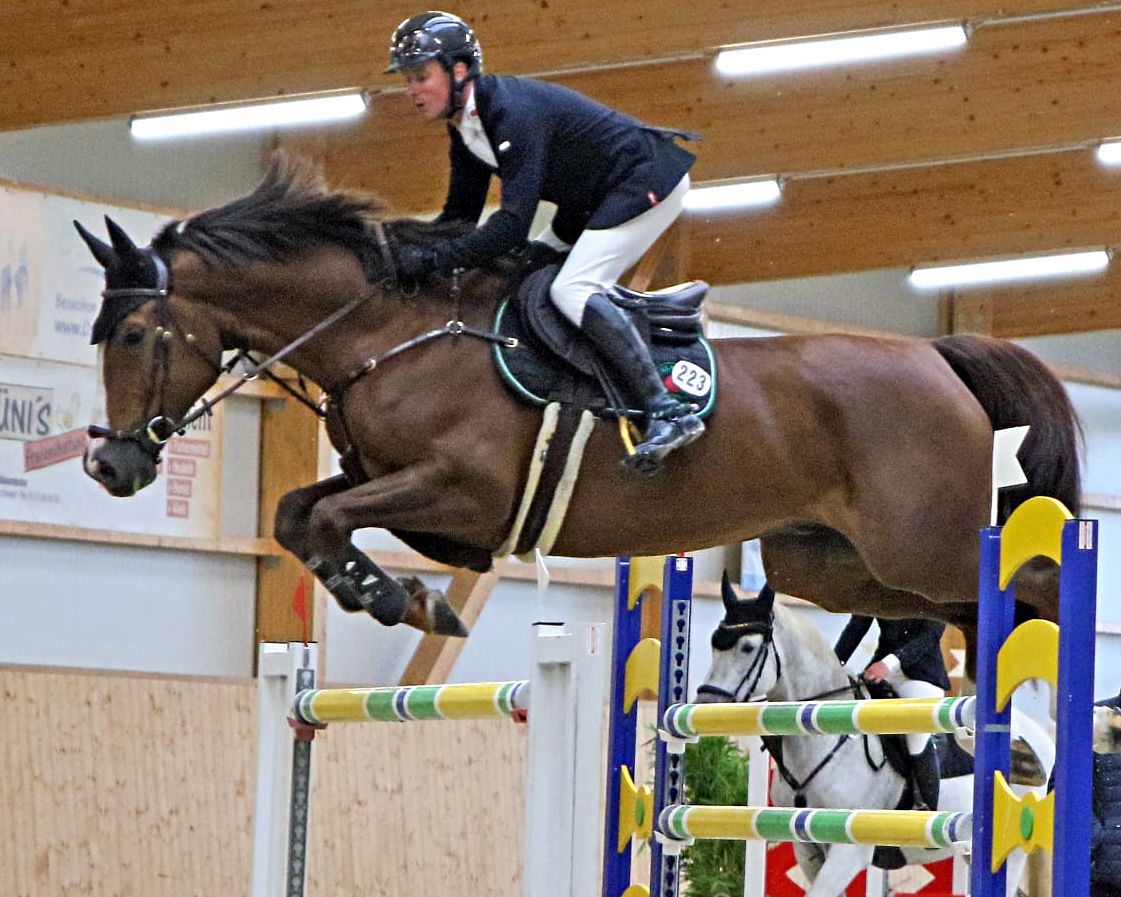 Hohen Wieschendorf: Sieg und Platz für Christoph Lanske im S-Springen