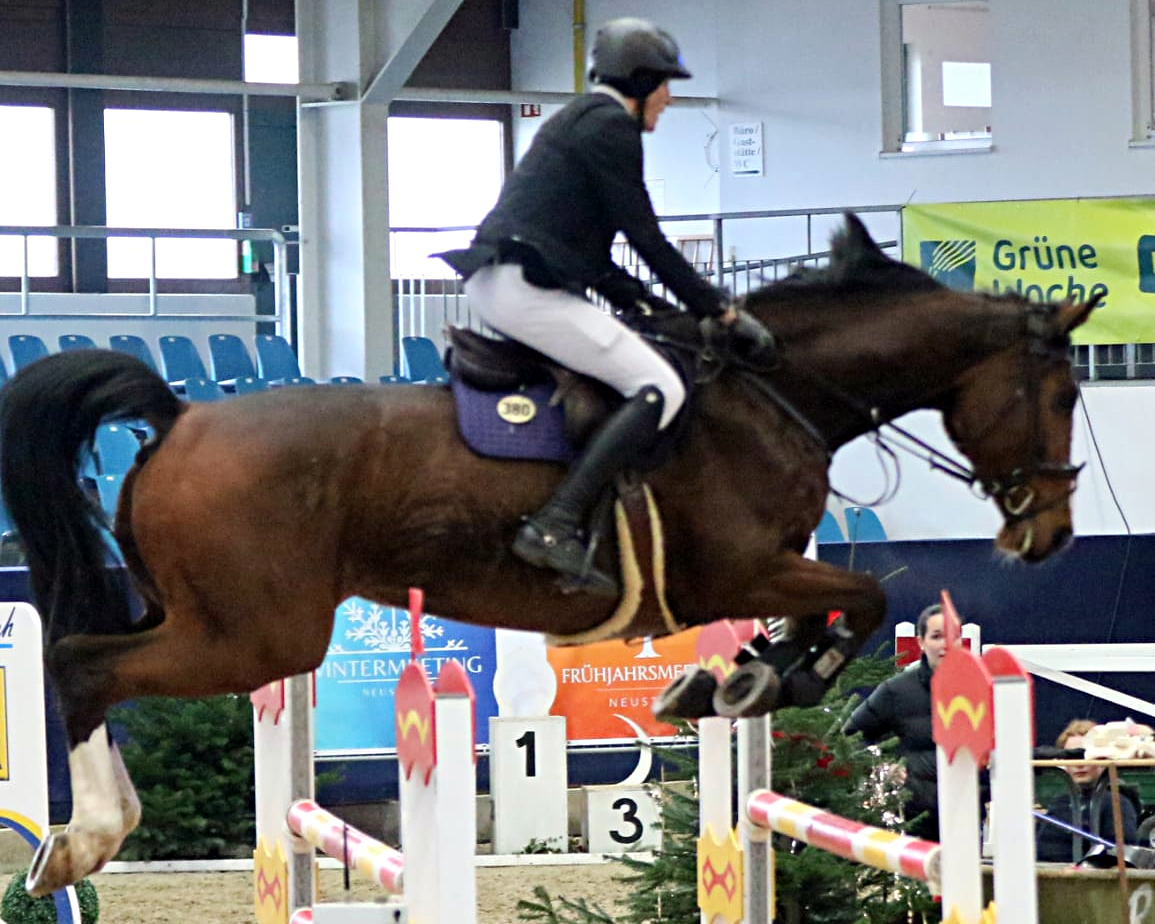 Im Finalspringen der mittleren Tour (wurde Stefan Unterlandstettner (Passin) mit Harlivia Vierter. © KaLo