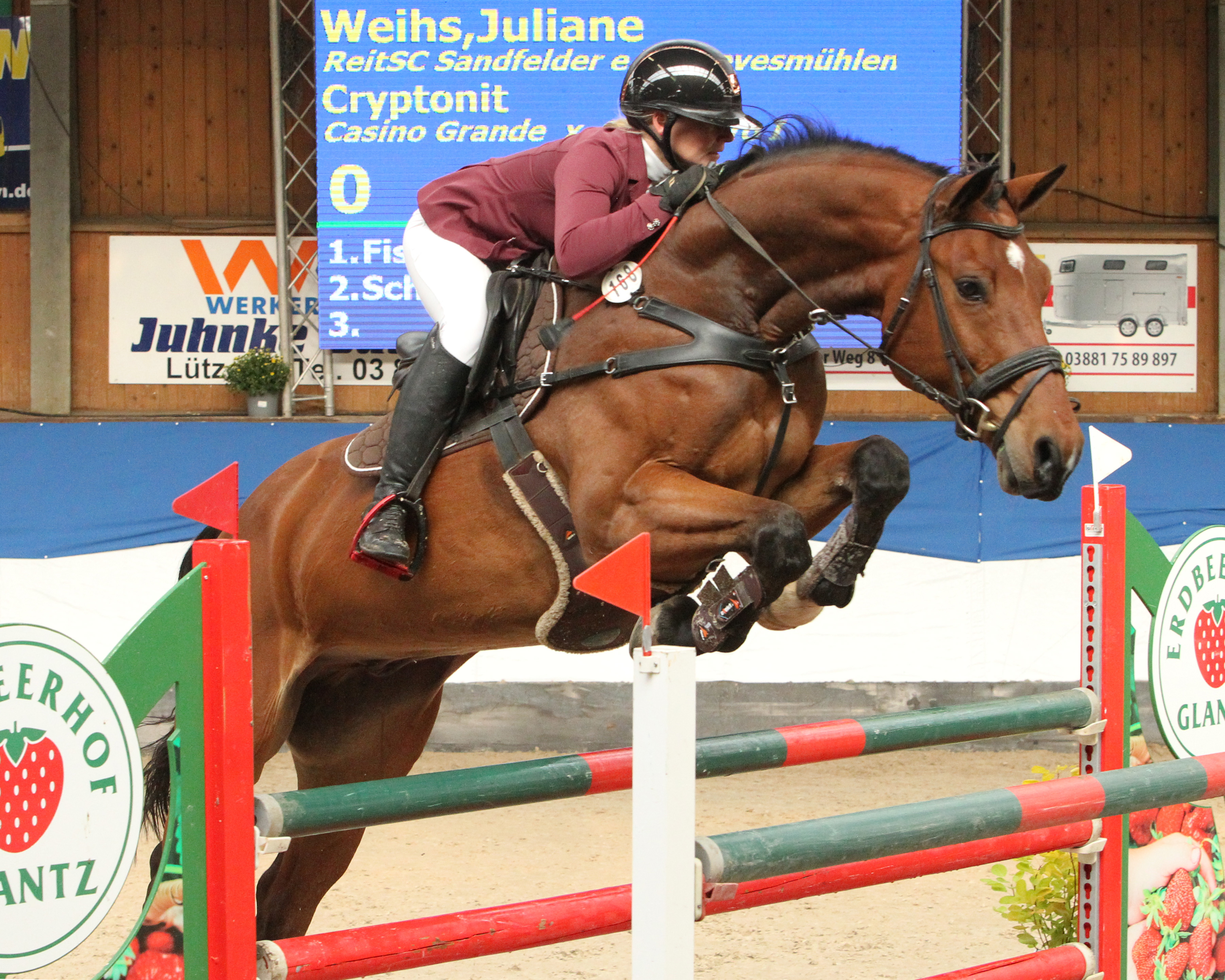 Hohen Wieschendorf: Juliane Weihs gewann das erste große Springen des Jahres