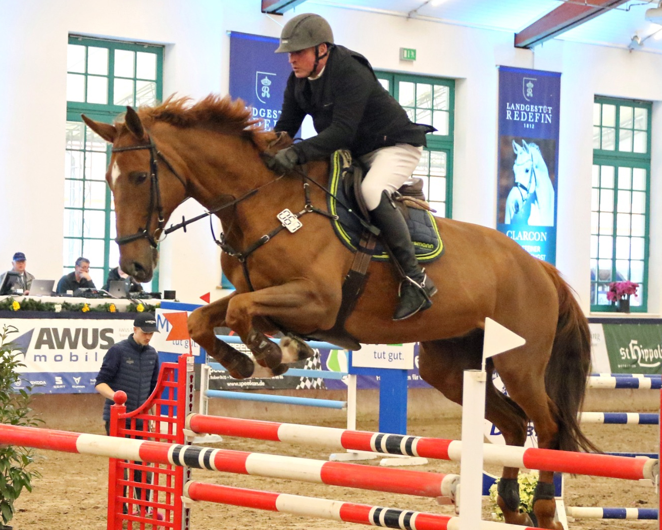 Sieger im S-Springen am Samstag und Silber im Championat: Jörg Möller mit Chevalier. © KaLo