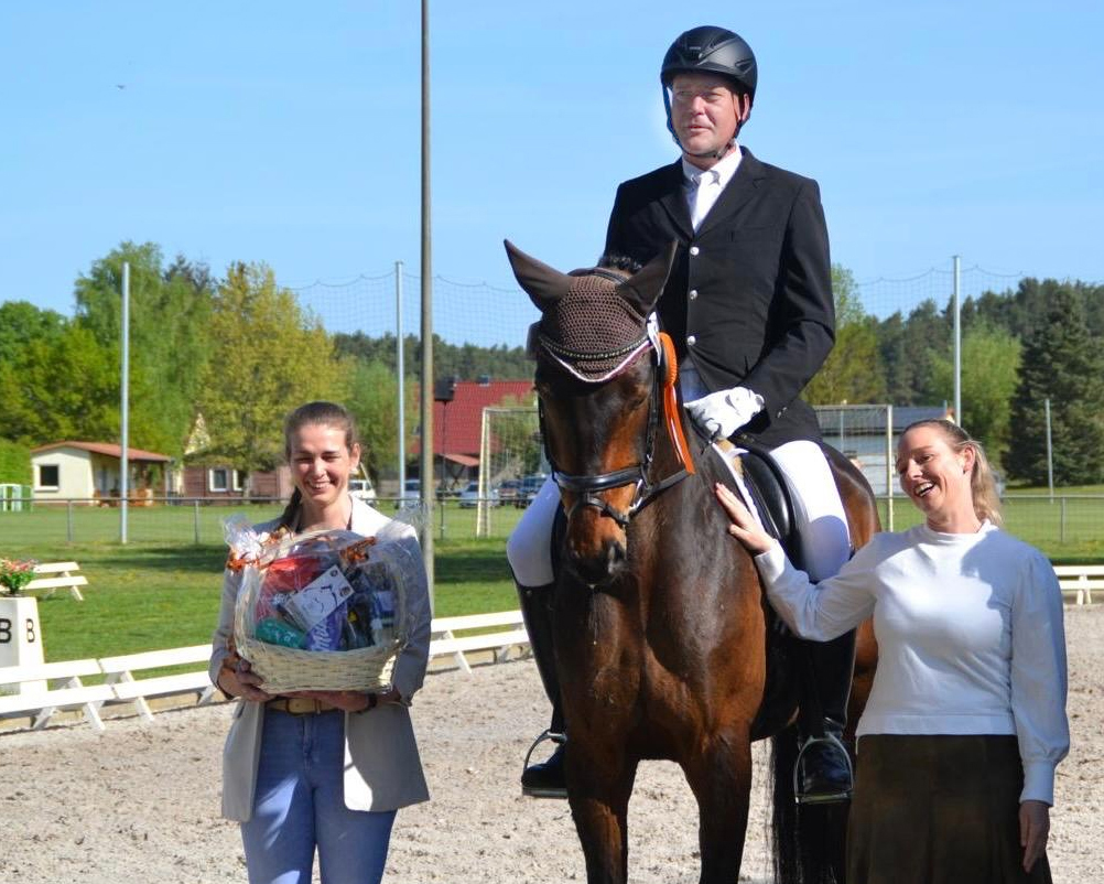 Die SG Groß Quassow lädt zum Dressurturnier am 1. Mai ein