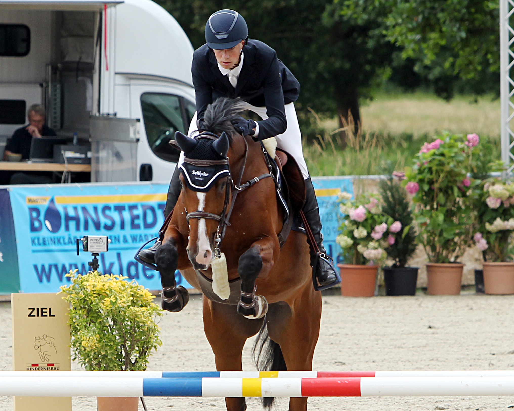 Sieg für Hendrik Greve beim Loopholzer Springfestival im Stilspringen Klasse M mit Wertnote 8,4 auf der 7-jährigen Casall-Stute Marlene. © Jutta Wego