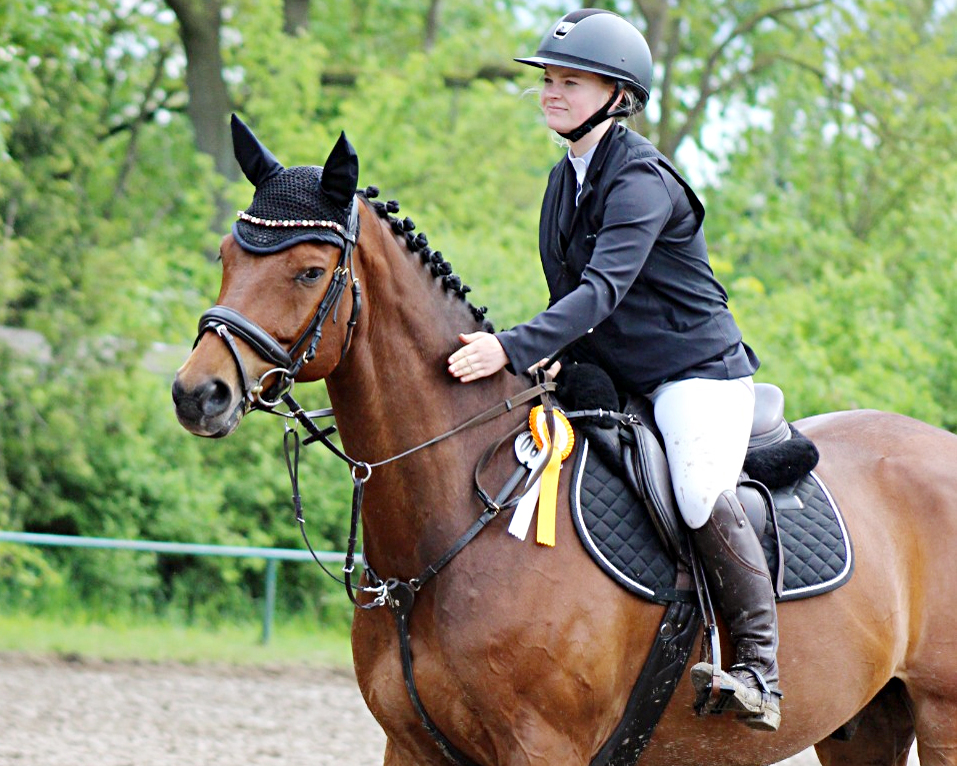 Die Wertungsprüfung zum VG-Jugendcup im Stilspringen gewann Haidy July Resimius (Uckermark-Schwed) auf dem 13-jährigen Stilian. © A.v.Hirschheydt