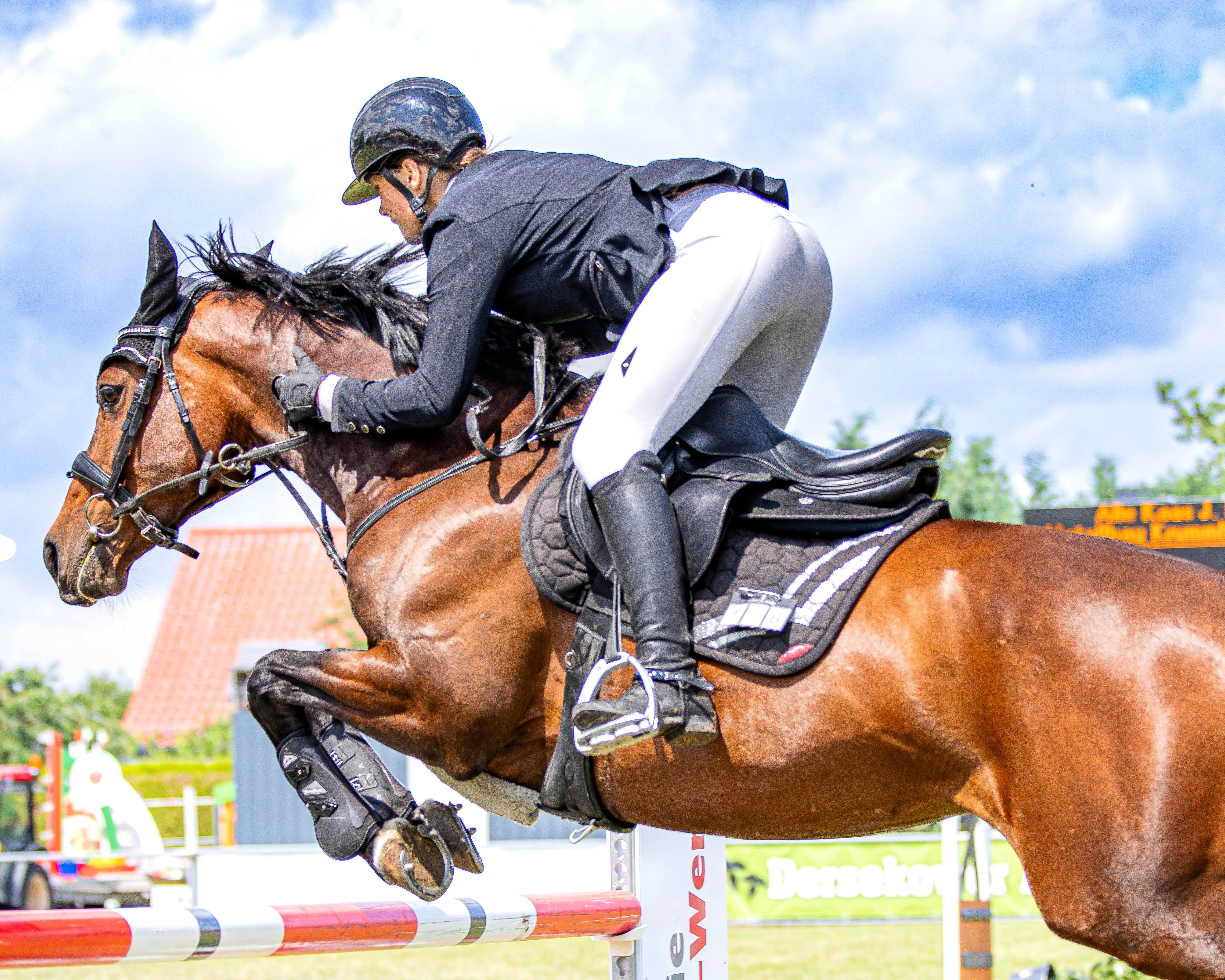 Zweifache M1*-Siegerin wurde Amelie Kutsch aus Torgelow, die mit Denise für des RSV Polzow reitet. © S. Boge