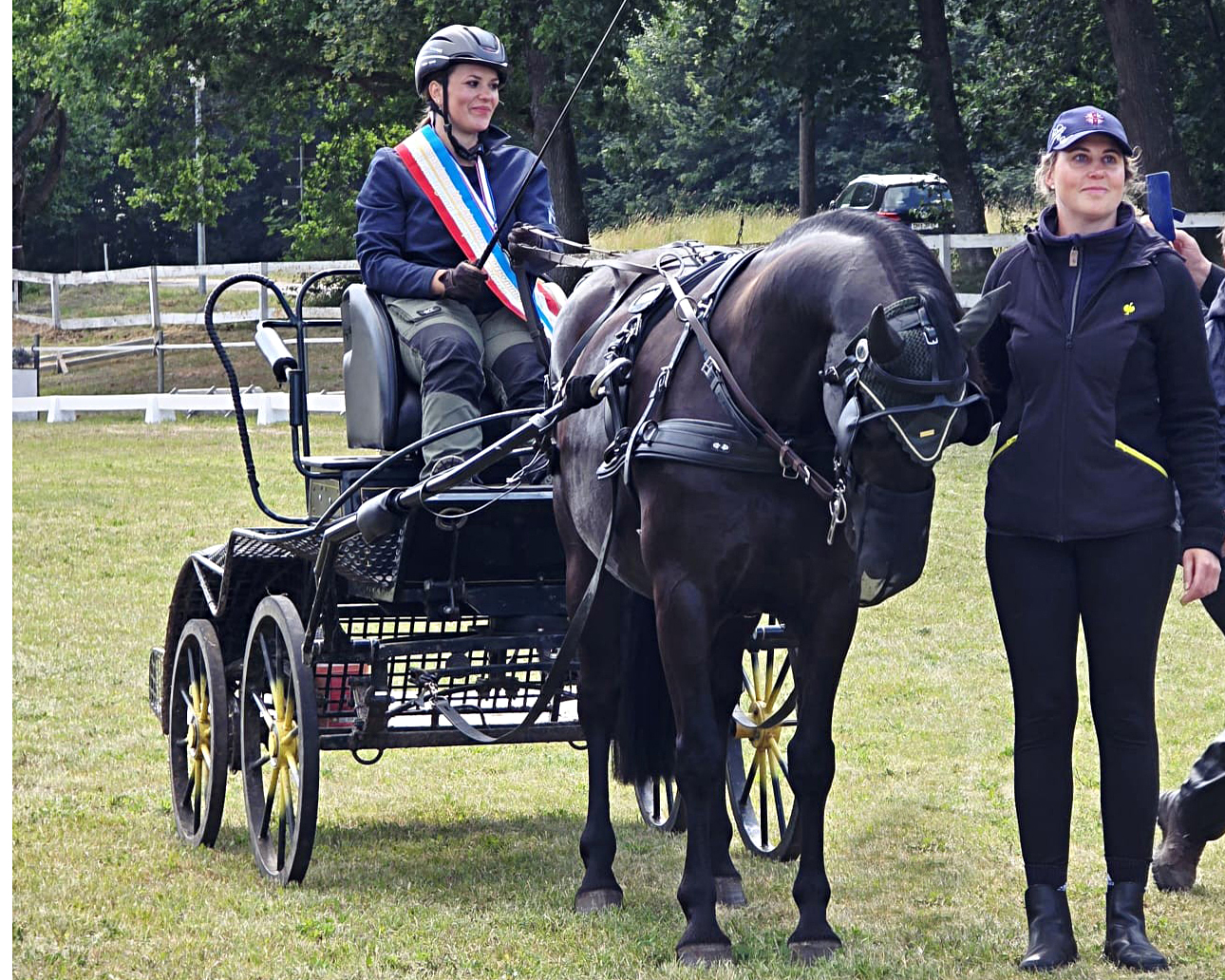 Die 23-jährige Jasmin Kriemann von der Reitergilde Katzow 99 holte sich mit Django den Landesmeistertitel bei den Pferde-Einspännern. © Anne Hoddow