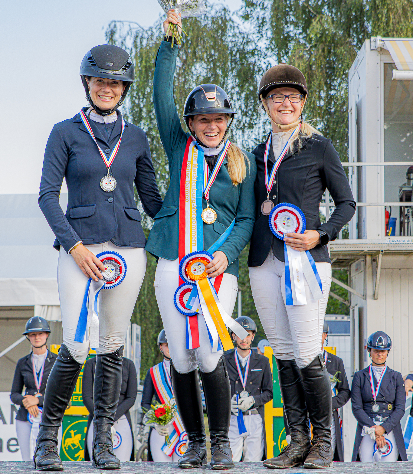 Springen Damen: Gold: Juliane Weihs (RSC Grevesmühlen), Silber: Lisa Rohde (Stralsunder RFV, Bronze: Ronja Bergmann (RFSV Insel Poel). © Sophia Boge