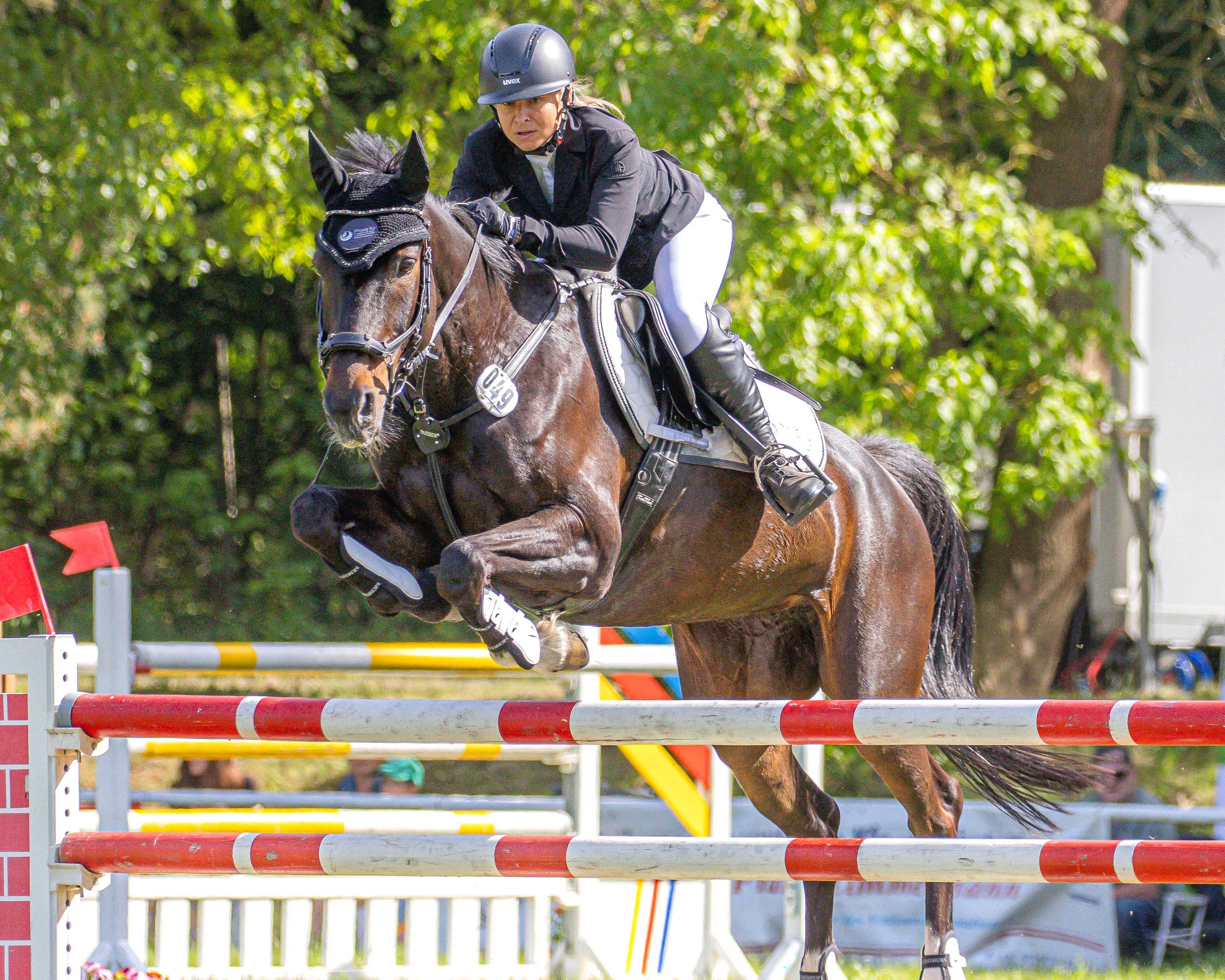 Eine Woche nach der Überreichung des Goldenen Reitabzeichens kam Anne Wejda in Book mit Cellestra zum M1*-Sieg im Springen mit steigenden Anforderungen. © Archiv S. Boge