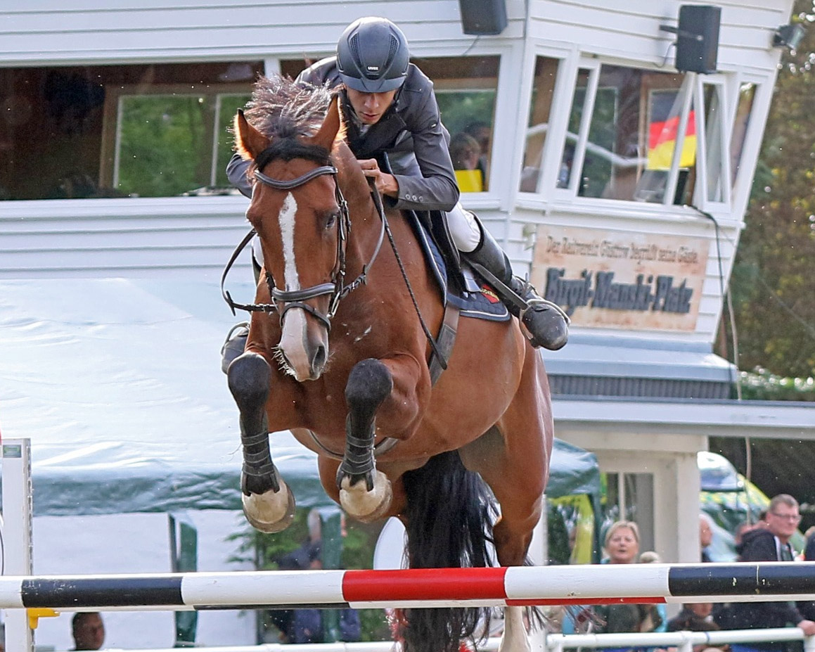 Güstrow: Lukas Burmeister entführt den Großen Preis nach Blüthen