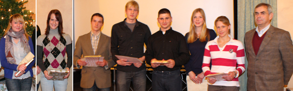 Der Springkader v..l. Janin Stechow, Julia Steppe, Philipp Makowei, Sven Sternekieker, Lars Köhler, Theresa Beste, Monique Schröder und Honorartrainer Rolf Günther. Foto: Wego