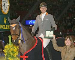 Mit dem Stakkato-Sohn Satisfaction hat Marko Kutscher die letzte Wertungsprüfung für die Qualifikation zum Welt-Cup in Göteborg gewonnen. Foto: Roland Thunholm