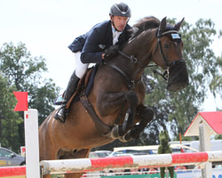 Mit 12 Fehlern nach vier Umläufen ist Holger Wulschner mit Cavity G auf dem 13. Platz bester MV-Teilnehmer. Foto: Wego