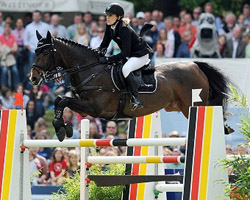 Janne-Friederike Meier hätte mit Cellagon Lambrasco fast beide Titel gewonnen - der 2. Platz ist dennoch eine großartige Leistung.