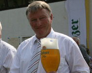 Wilfried Horn - der Mann mit dem Lübzer Pils und bedeutender Sponsor des Pferdesports. Foto: Wego