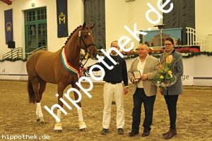 2021-12-11: v.Vitalis ad Fürst Romancier  bei Körung Springen in Redefin