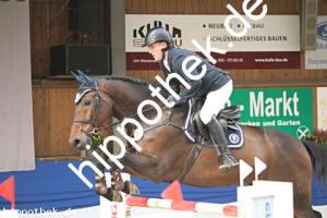 2024-10-13: Comme Credo  bei 30. Hallen Reitturnier in Gadebusch