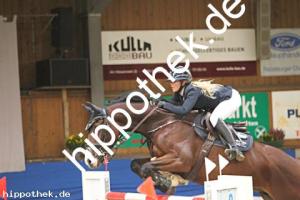 2024-10-13: Quincy  bei 30. Hallen Reitturnier in Gadebusch